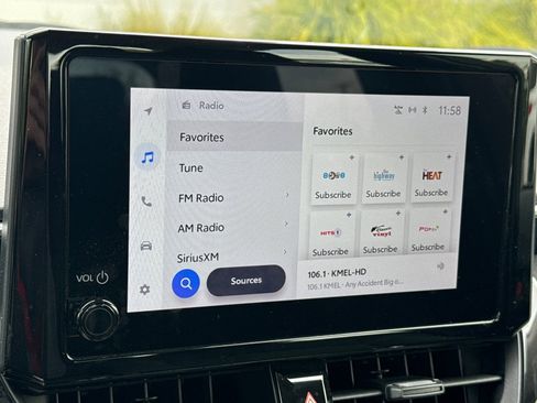 Used 2023 Toyota Corolla LE w/ LE Convenience Package image 25