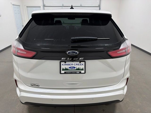 Used 2024 Ford Edge ST-Line AWD/4WD image 5