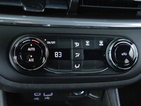 Certified 2024 Buick Envista Preferred FWD image 14