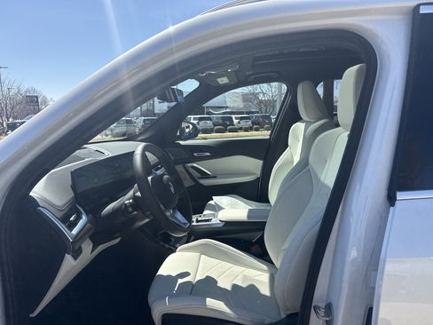 New 2026 BMW X1 xDrive28i w/ Technology Package image 10