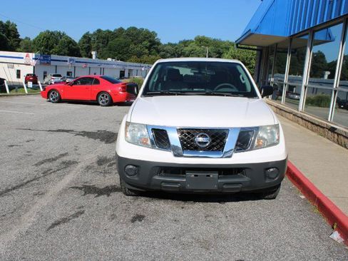Used 2016 Nissan Frontier S RWD image 2