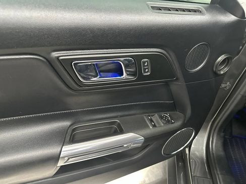 Used 2017 Ford Mustang Premium w/ Pony Package RWD image 14