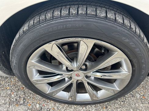 Used 2013 Cadillac XTS Luxury w/ Driver Awareness Package image 25