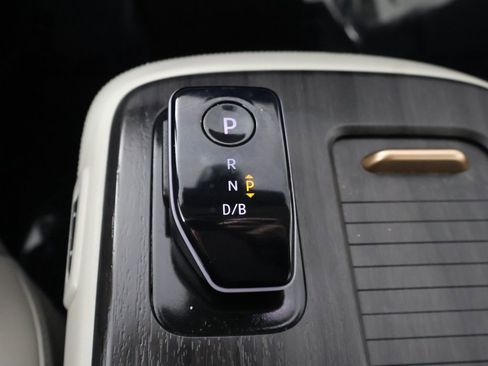 Used 2023 Nissan Ariya ENGAGE image 49