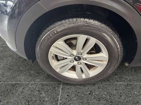 Used 2017 Kia Sportage LX w/ LX Popular Package image 24