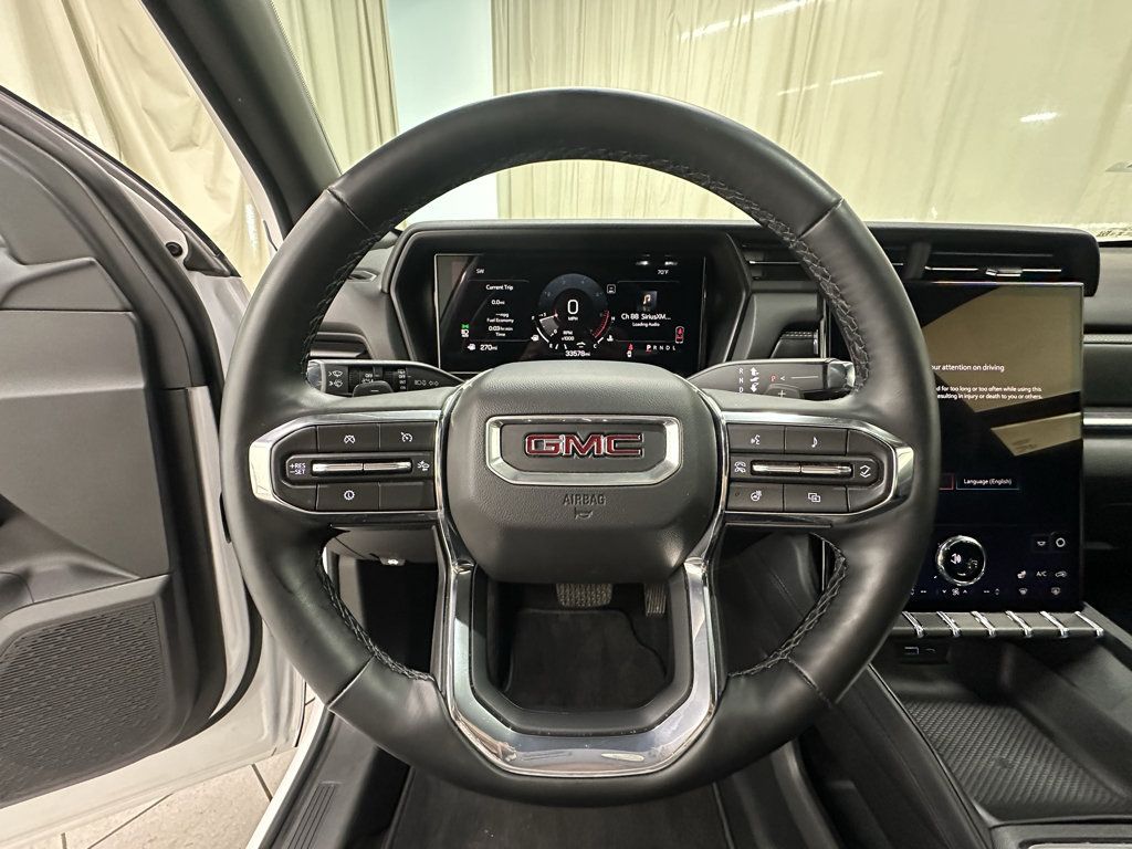 Used 2026 GMC Terrain Elevation w/ Elevation Premium Package FWD image 24