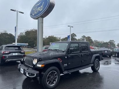 Used 2022 Jeep Gladiator Overland w/ Cold Weather Group
