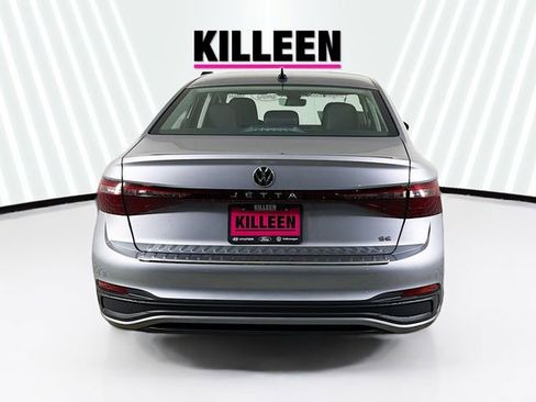 New 2026 Volkswagen Jetta SE FWD image 6