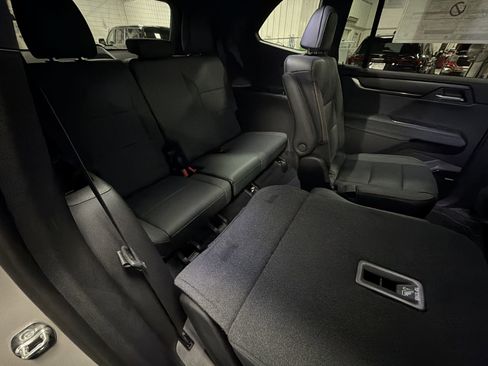 New 2026 GMC Acadia AT4 w/ Super Cruise Package image 26