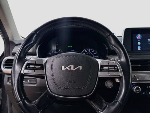 Used 2022 Kia Telluride LX AWD/4WD image 11