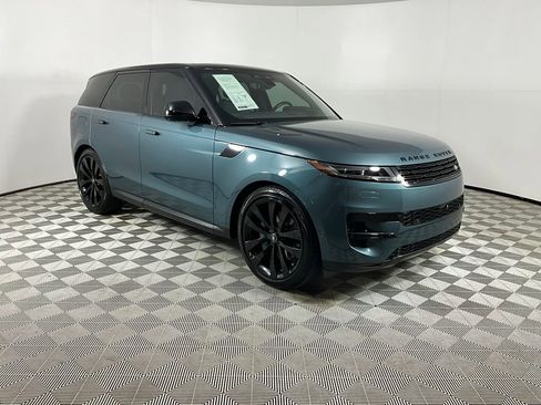Certified 2024 Land Rover Range Rover Sport SE image 6