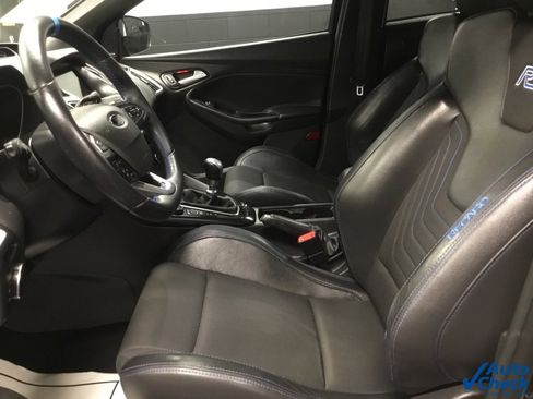 Used 2016 Ford Focus RS image 22