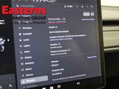 Used 2018 Tesla Model 3 Performance image 17