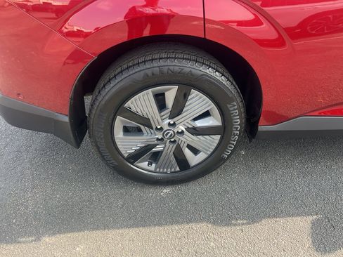 Used 2025 Nissan Murano SL image 10