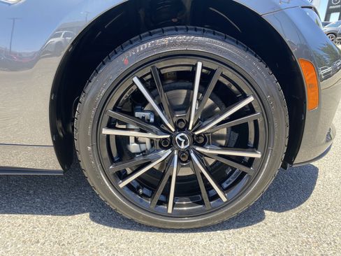 Certified 2025 MAZDA MX-5 Miata Grand Touring RWD image 11