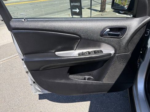 Used 2012 Dodge Journey FWD image 35
