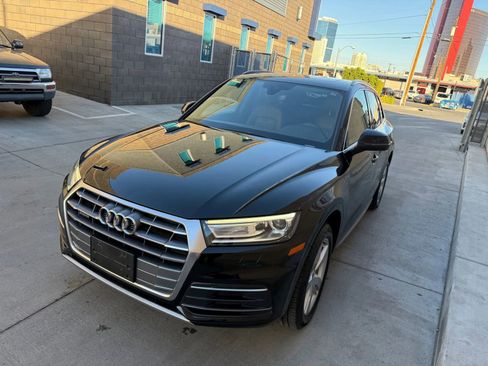Used 2019 Audi Q5 2.0T Premium w/ Convenience Package image 9
