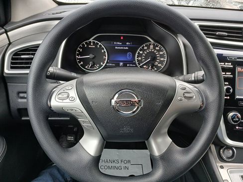 Used 2017 Nissan Murano S image 17
