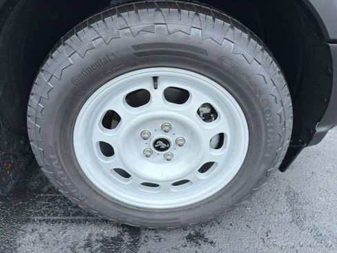 New 2025 Ford Bronco Sport Heritage w/ Convenience Package image 7