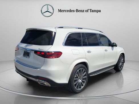 New 2026 Mercedes-Benz GLS 580 4MATIC image 3