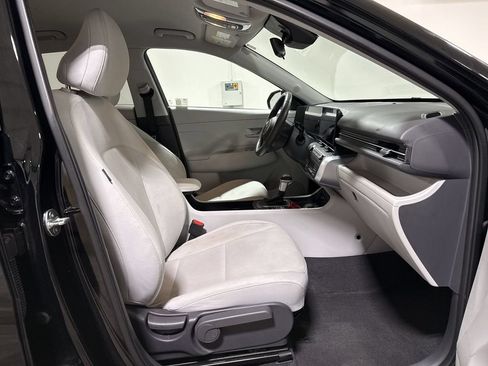 Used 2024 Hyundai Kona SEL FWD image 21