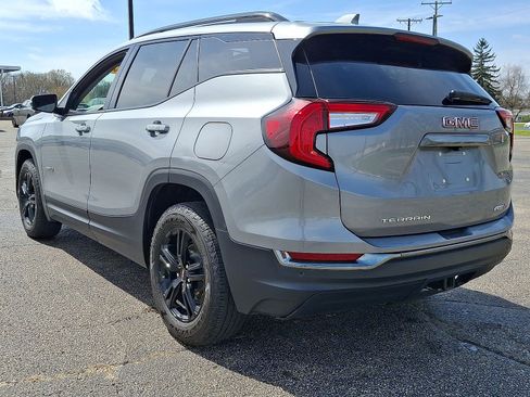 Used 2024 GMC Terrain AT4 w/ Tech Package AWD/4WD image 22