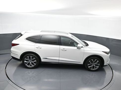 Used 2023 Acura MDX SH-AWD w/ Technology Package image 38