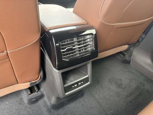 New 2026 Volkswagen ID.4 Pro RWD image 16