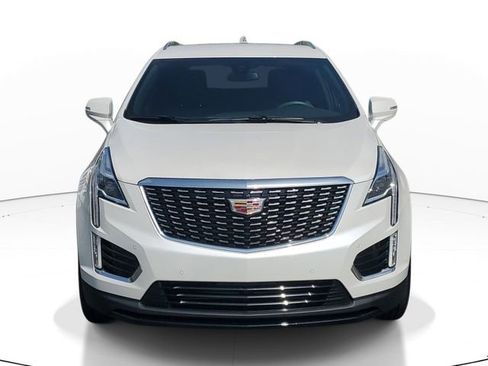 Certified 2023 Cadillac XT5 Luxury w/ LPO, Floor Liner Package FWD image 5