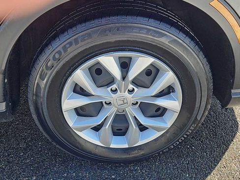 Used 2024 Honda CR-V LX image 10