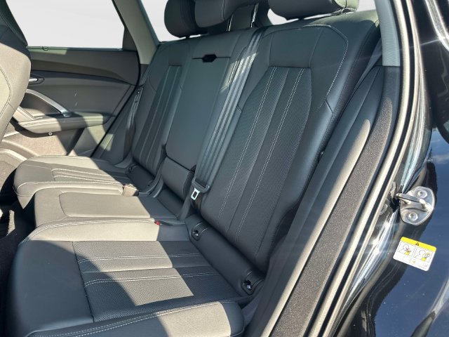 Certified 2025 Audi Q5 Premium Plus w/ Premium Plus AWD/4WD image 14