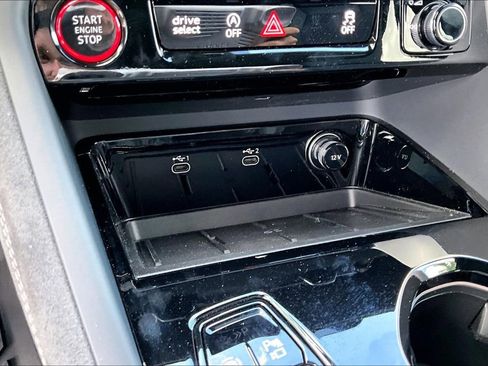 New 2026 Audi SQ5 Premium Plus image 29