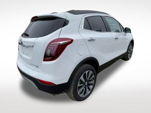 Used 2022 Buick Encore Preferred w/ Safety Package image 8