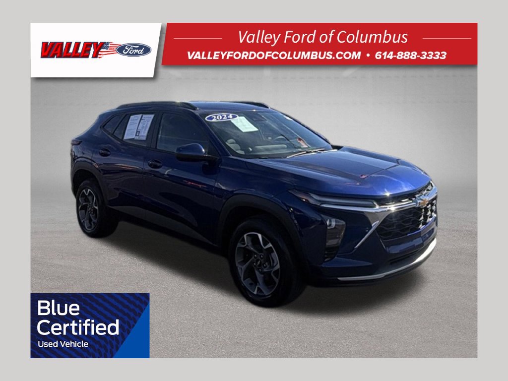 Used 2024 Chevrolet Trax LT w/ Driver Confidence Package FWD image 1