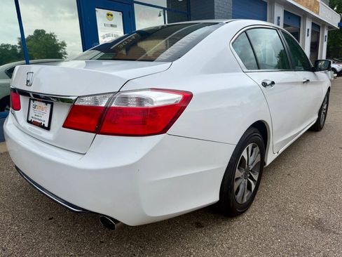 Used 2013 Honda Accord LX image 9