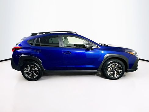 Used 2024 Subaru Crosstrek 2.0i Premium image 10