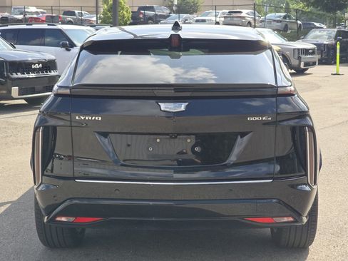 Used 2024 Cadillac Lyriq Tech AWD/4WD image 13