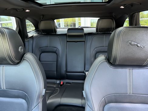 Used 2023 Jaguar F-PACE R-Dynamic S AWD/4WD image 26