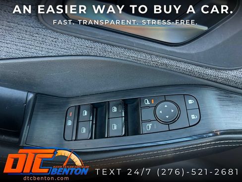 Used 2023 Nissan Rogue SV FWD image 10