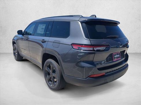 New 2026 Jeep Grand Cherokee L Limited AWD/4WD image 9