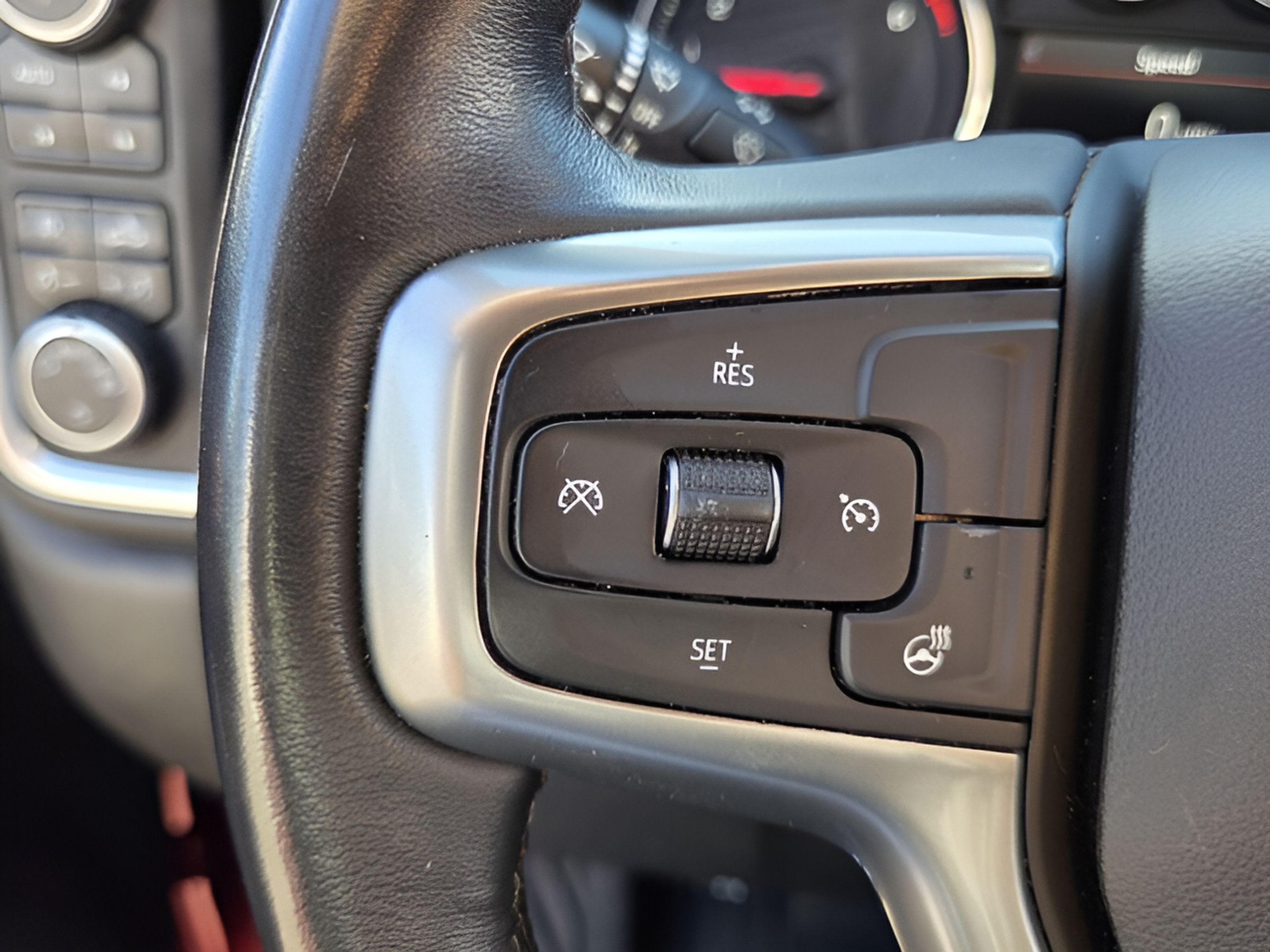 Used 2021 Chevrolet Silverado 1500 LT Trail Boss w/ Bed Protection Package AWD/4WD image 30