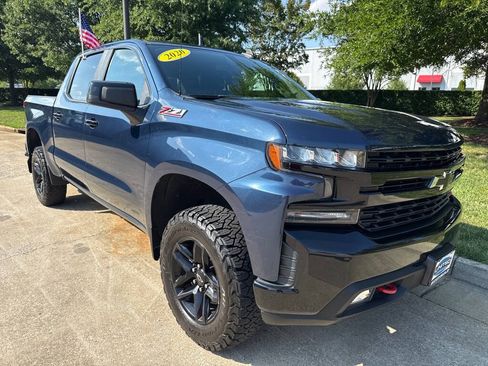 Used 2020 Chevrolet Silverado 1500 LT Trail Boss AWD/4WD image 1