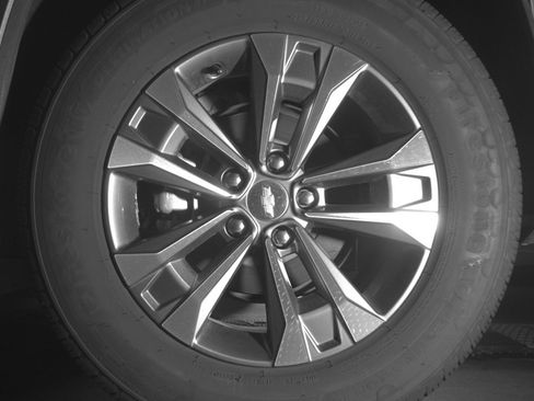 Used 2025 Chevrolet Equinox LT image 14