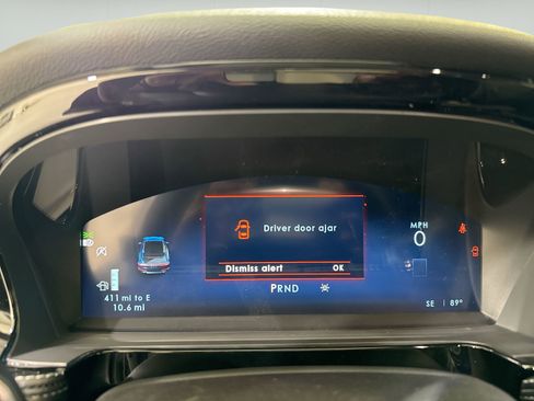 New 2026 Lincoln Corsair Premiere FWD image 16
