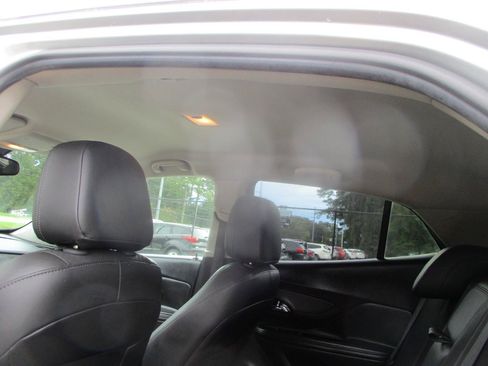 Used 2017 Buick Encore Preferred FWD image 17