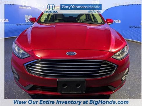 Used 2020 Ford Fusion SE w/ Equipment Group 151A image 11