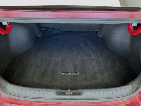 Used 2022 Hyundai Elantra SEL image 16