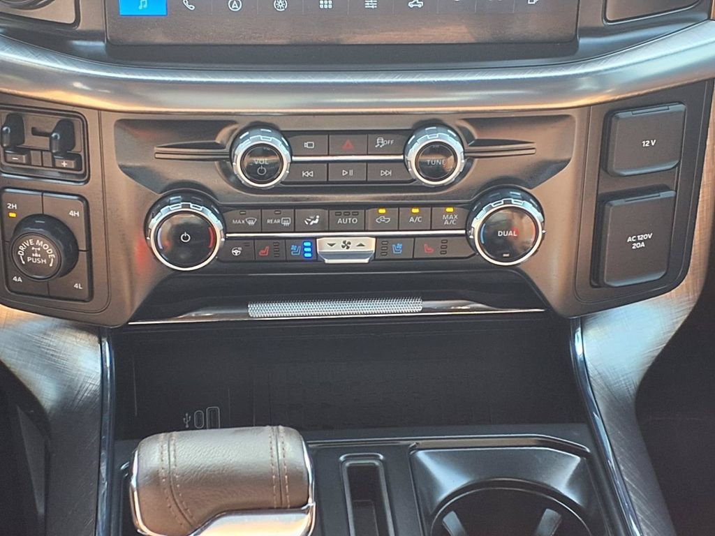 Used 2025 Ford F150 King Ranch w/ FX4 Off-Road Package AWD/4WD image 16