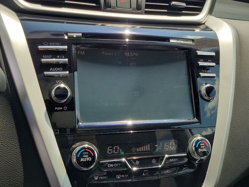 Used 2016 Nissan Murano Platinum w/ Platinum Technology Package AWD/4WD image 26