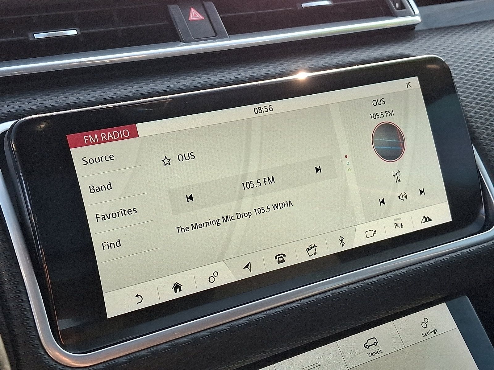 Used 2020 Land Rover Range Rover Velar S AWD/4WD image 19